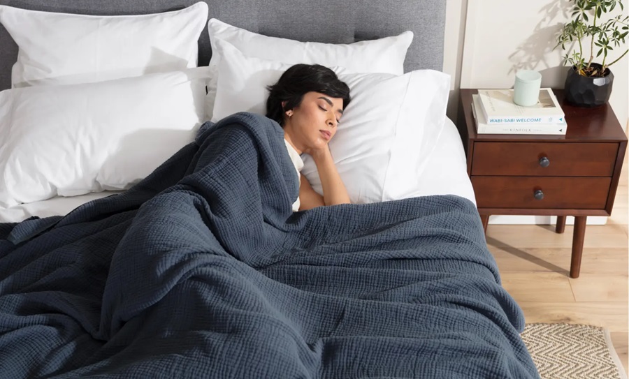 Chăn siêu nhẹ Hàn Quốc có tốt không, nên mua ở đâu?